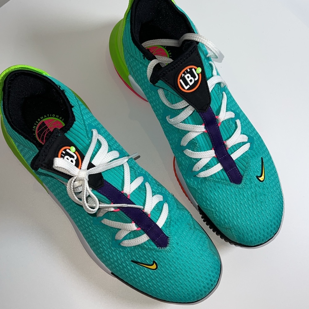 🌟NWT MENS NIKE LEBRON XVI 16 LOW AIR MAX TRAINER CI2668 HYPER JADE SIZE 13 - Picture 10 of 14